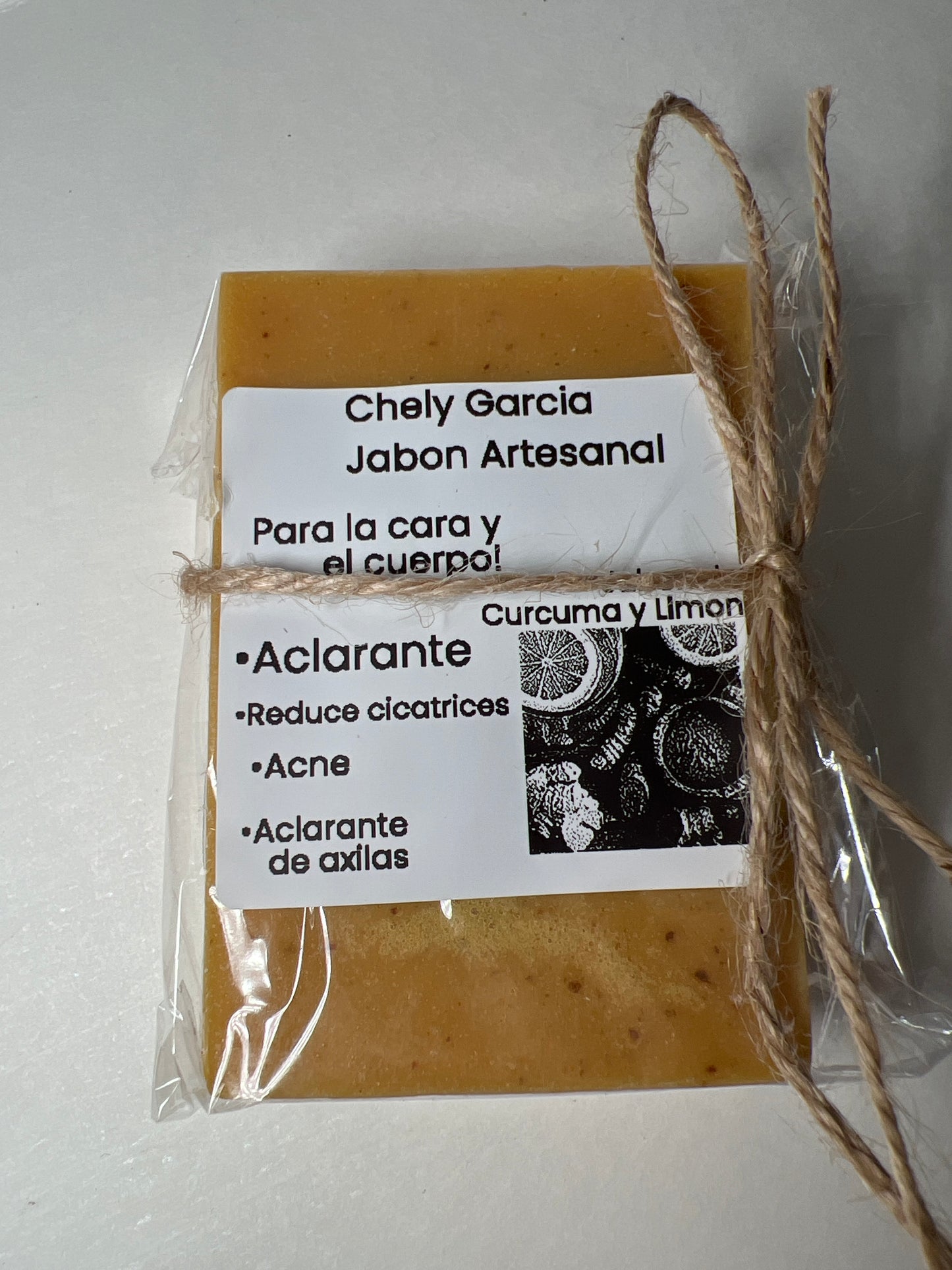 Jabón Cúrcuma y Limón