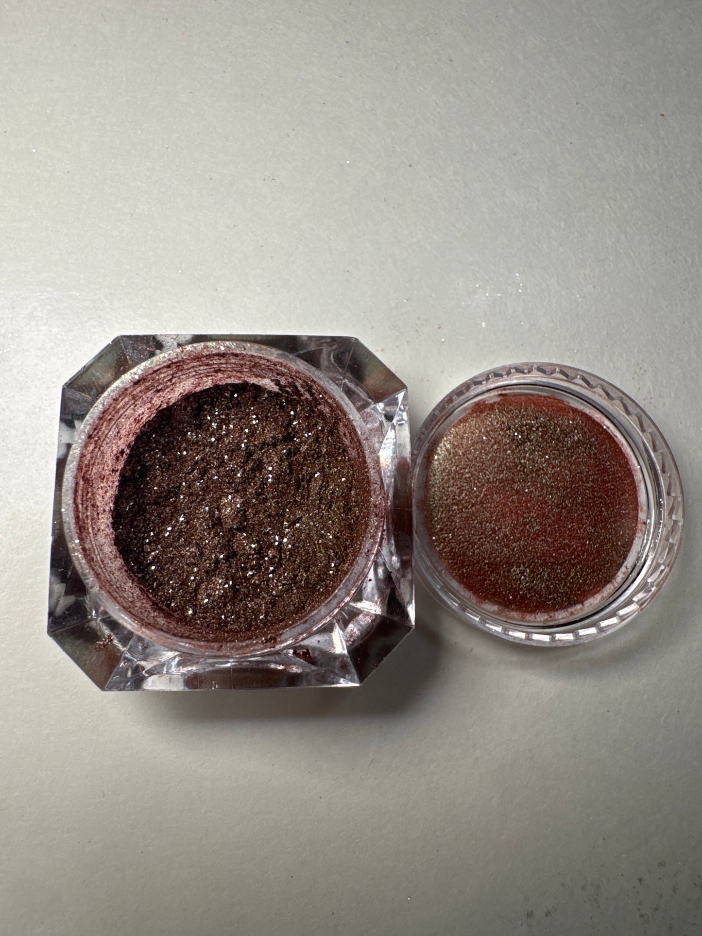 pigmento  Brown/ Cafe oscuro