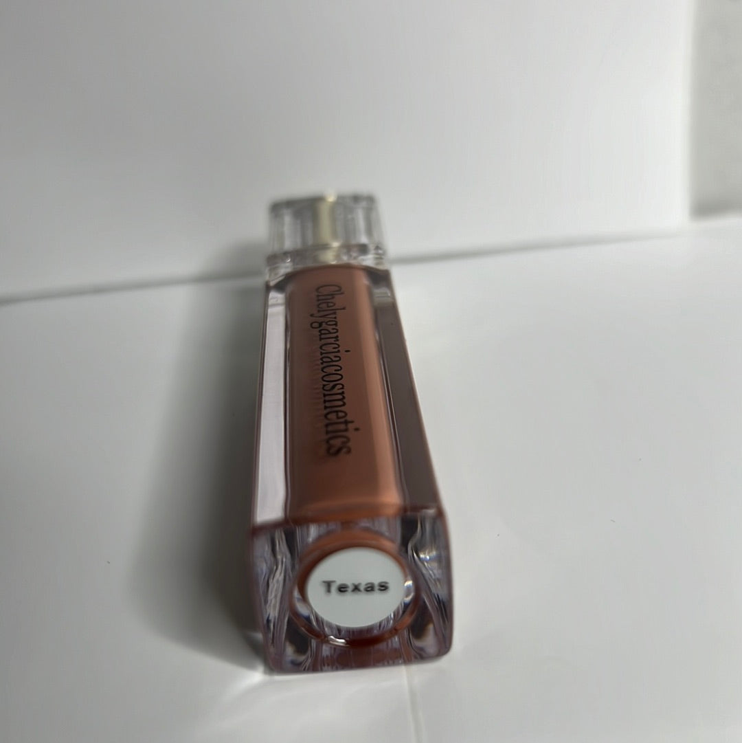 Lip Kit “Texas” matte y lapiz labial