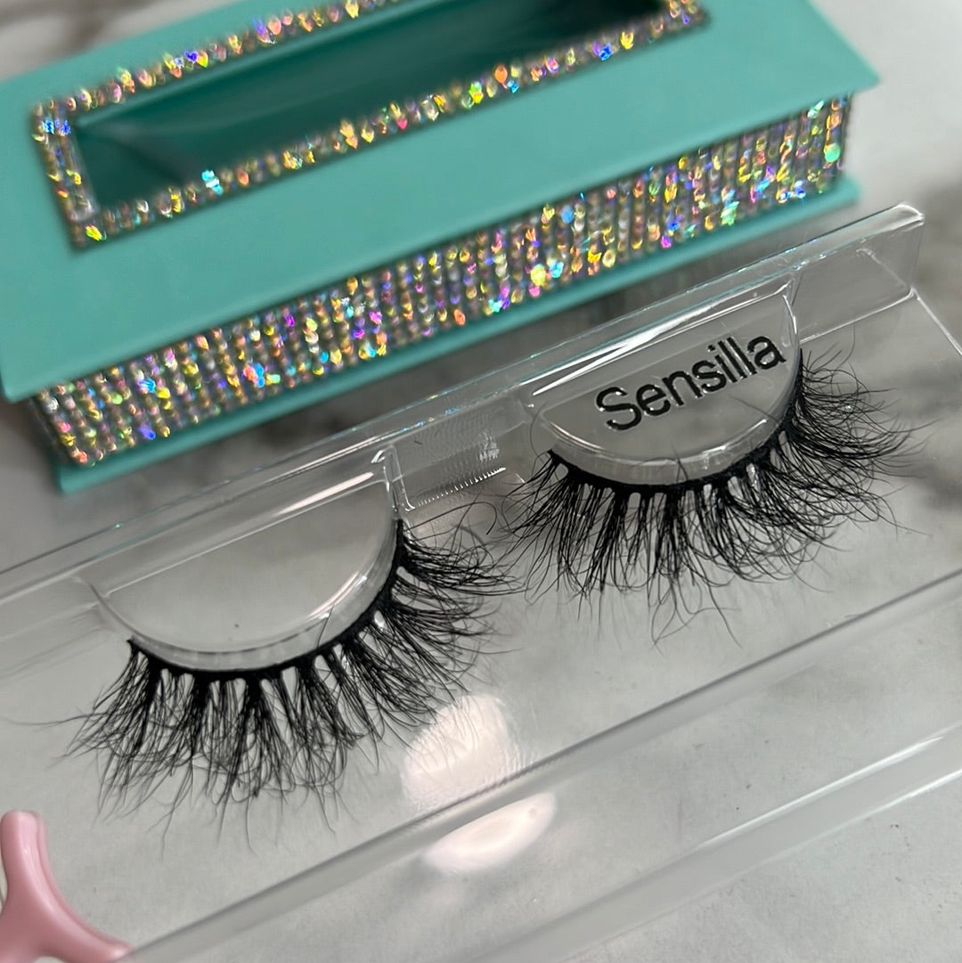 “Sensilla lashes”